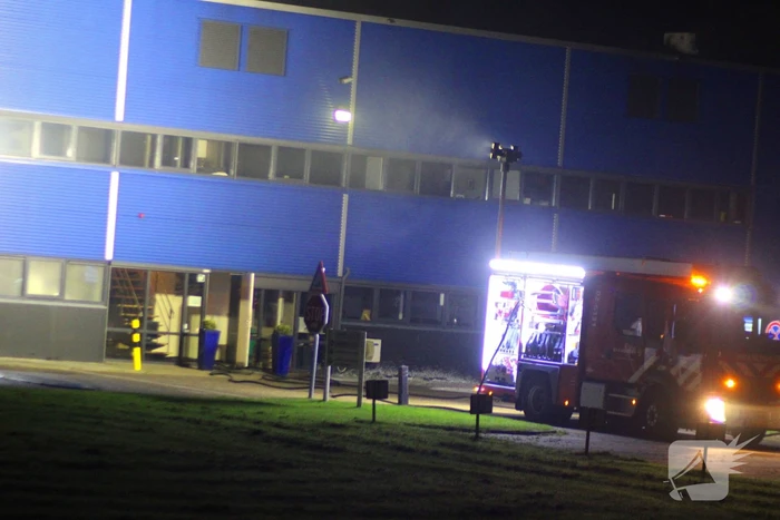 Flinke rookontwikkeling bij brand in bedrijfspand