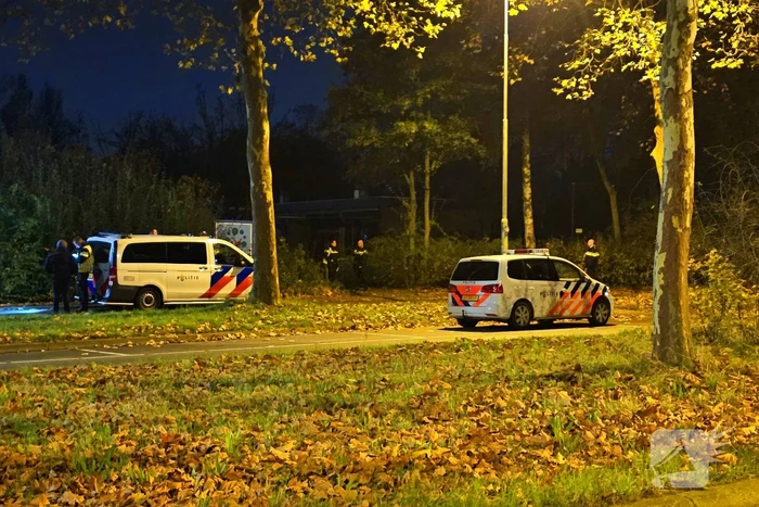 Politie start onderzoek naar melding steekpartij