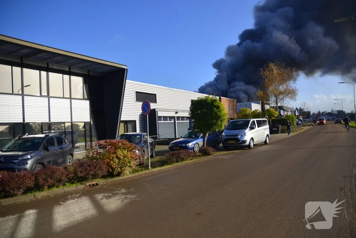 Hulpdiensten groots ingezet voor brand