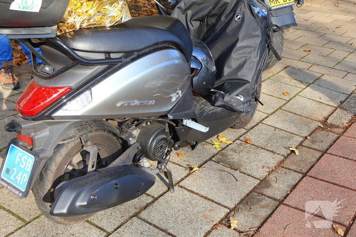 Scooterrijder door automobilist geschept