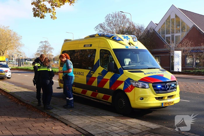 Scooterrijder door automobilist geschept
