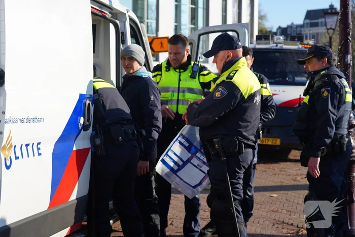 Tien activisten aangehouden bij protest