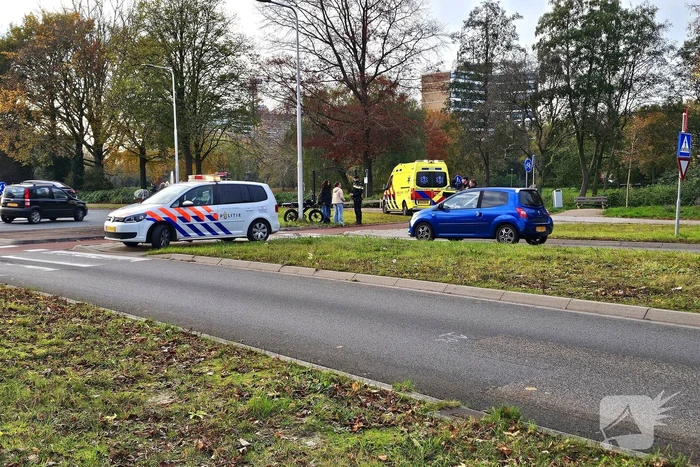 Persoon op fatbike aangereden door bestelbus