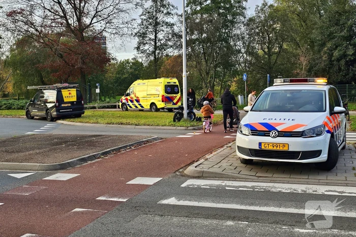 Persoon op fatbike aangereden door bestelbus