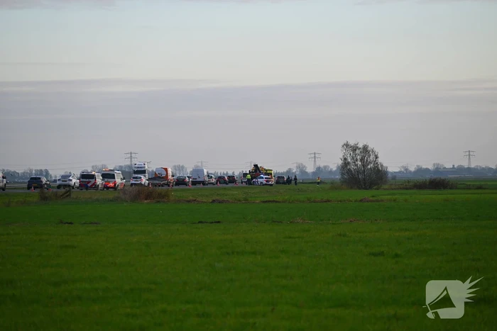 Auto in sloot na ongeval