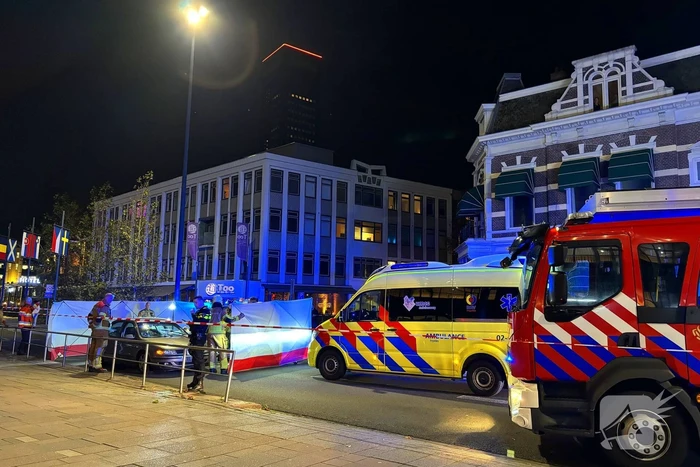 Zwaargewonde na aanrijding met personenauto