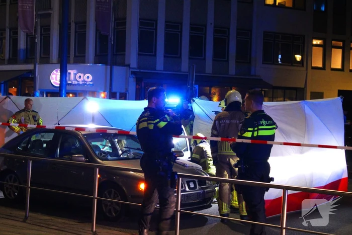 Zwaargewonde na aanrijding met personenauto