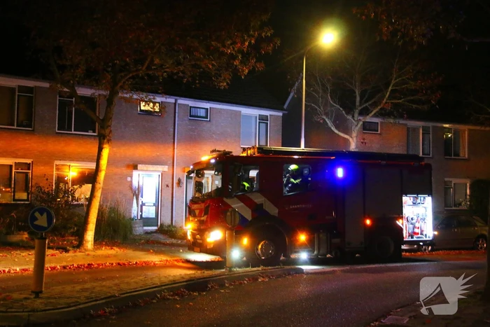 Brandweer controleert woning na mogelijke brand