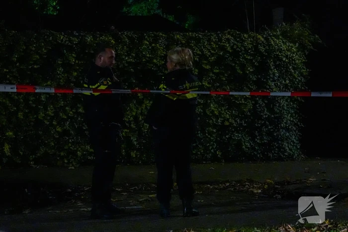 Man gewond bij steekincident, politie houdt twee verdachten aan