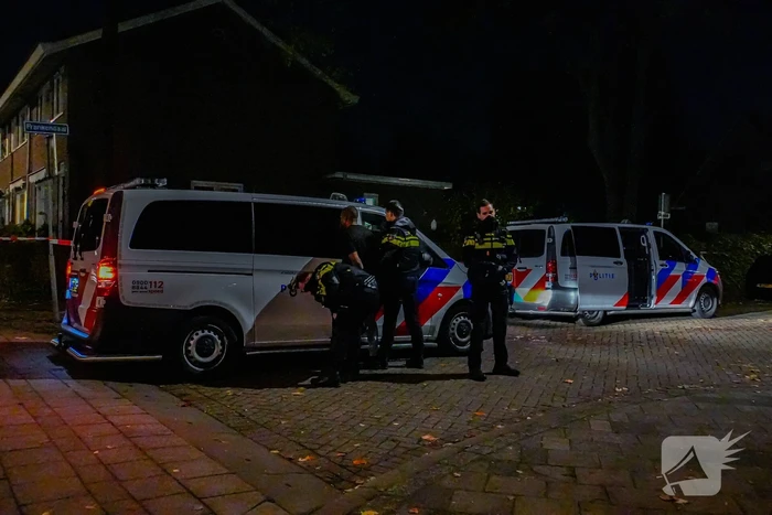 Man gewond bij steekincident, politie houdt twee verdachten aan