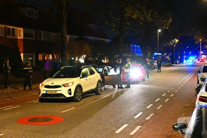 Kop-staart botsing met drie voertuigen zorgt voor verkeershinder