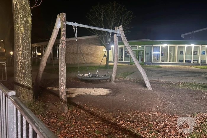 Nestschommel beschadigd na brand
