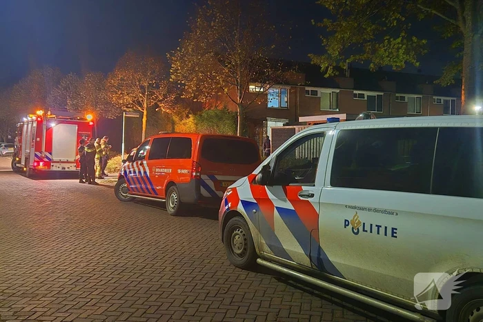 Brandweer verricht metingen bij gaslekkage