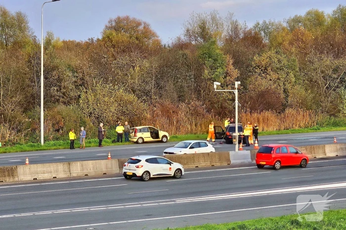 Flinke schade bij aanrijding op snelweg