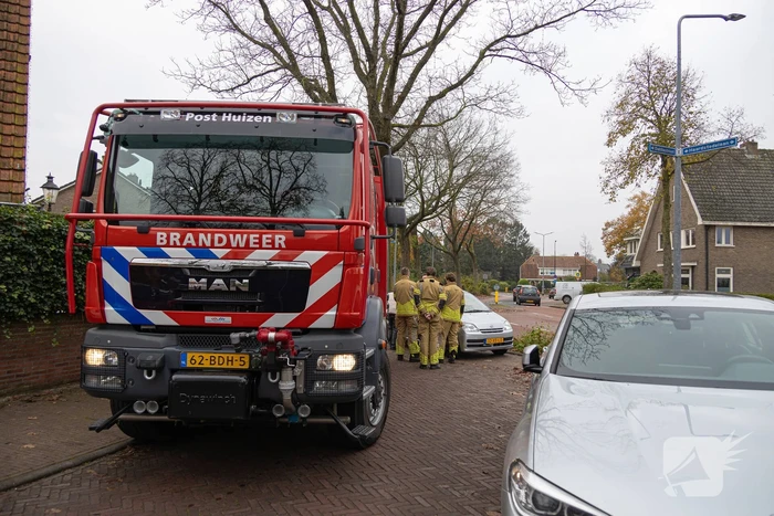 Auto valt in het slot, brandweer bevrijdt kind