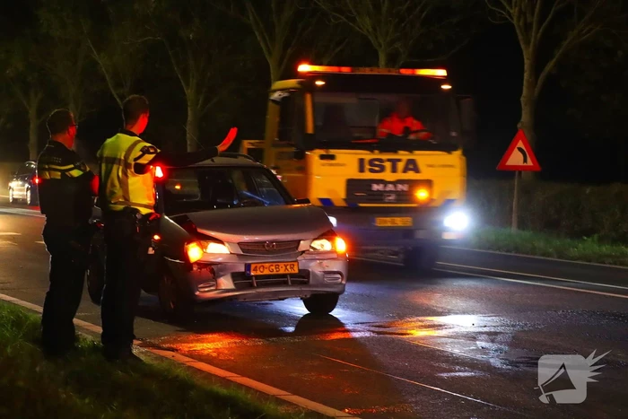 Kop-staartbotsing tussen twee voertuigen