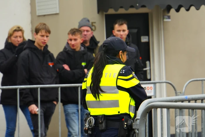 Kick Out Zwarte Piet protesteert bij sinterklaas intocht