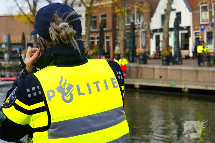 Kick Out Zwarte Piet protesteert bij sinterklaas intocht