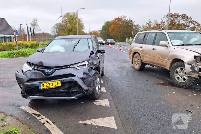 Verkeer loopt vertraging op na aanrijding