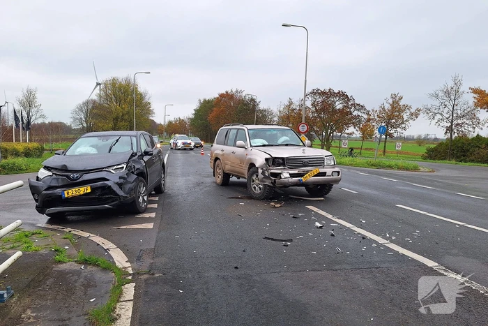 Verkeer loopt vertraging op na aanrijding