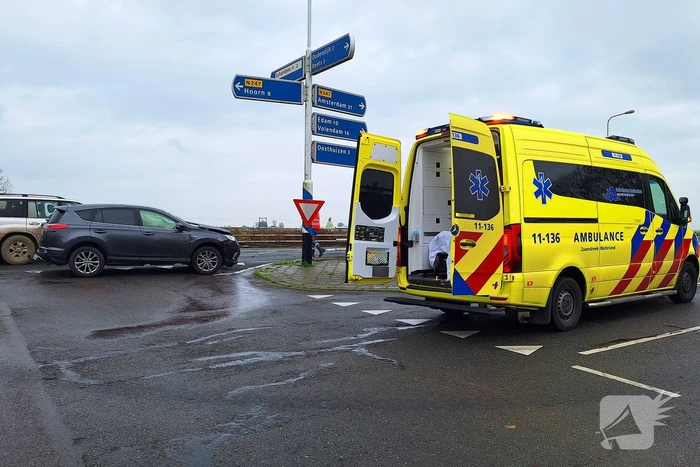 Verkeer loopt vertraging op na aanrijding