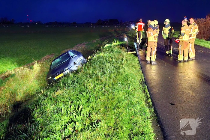 Bestuurder en bijrijder spoorloos na ongeval