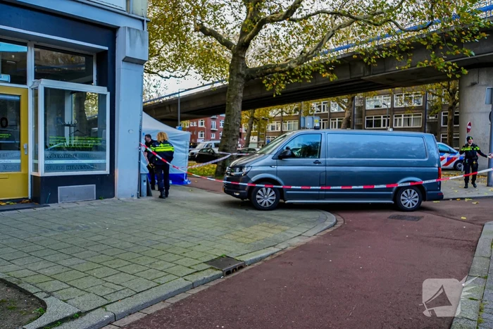 Politie doet onderzoek naar val van hoogte