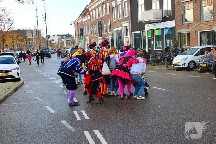 Burgemeester heet sinterklaas welkom