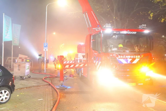 Grote brand in Sports Company, hotel ontruimd