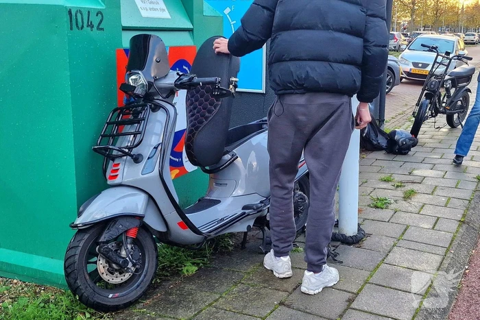 Scooterrijder en fatbiker botsen op fiestpad