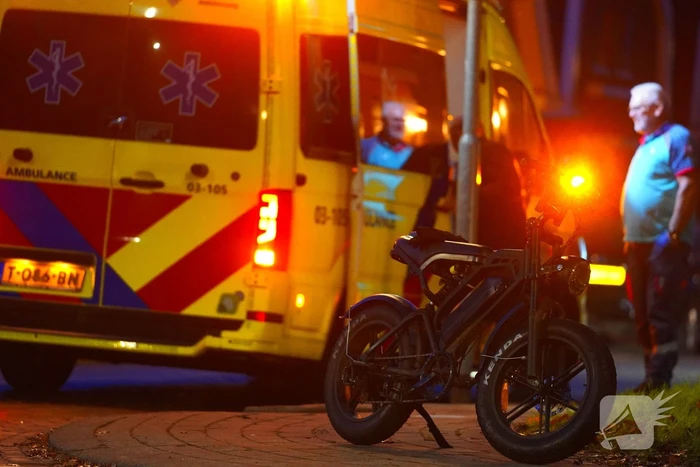 Fatbikers in botsing met auto