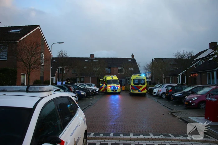 Traumahelikopter landt voor medische noodsituatie