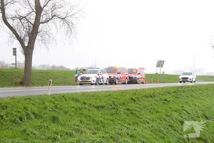 Verdachte vaten aangetroffen in sloot
