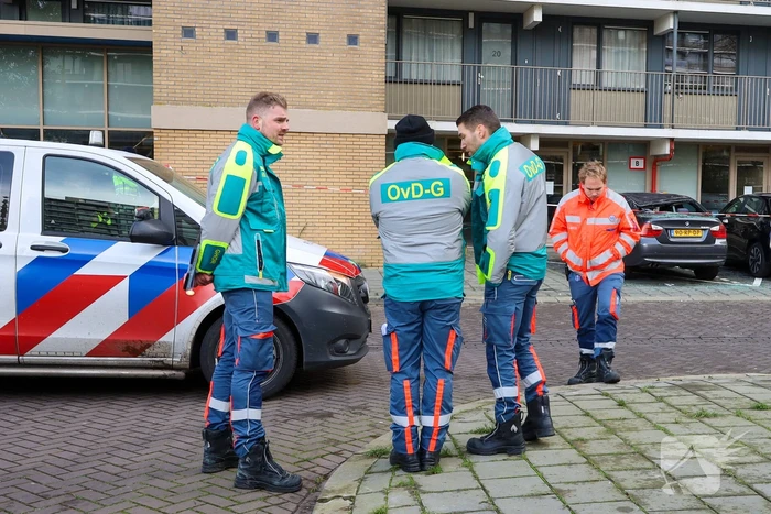 Persoon zwaargewond na val van grote hoogte