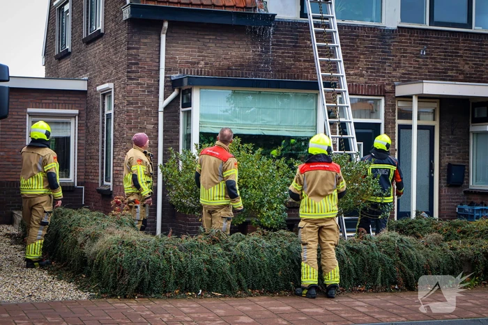 Wateroverlast door verstopte regenpijp