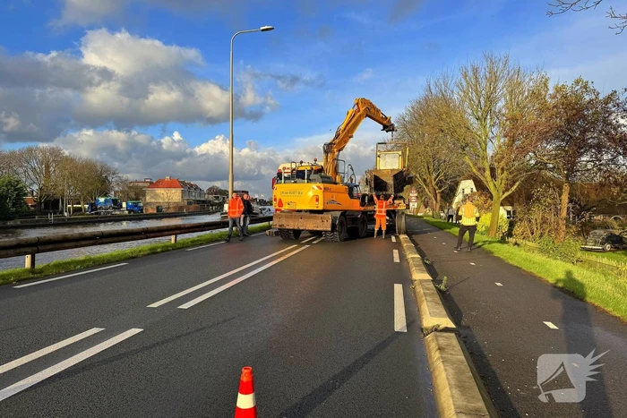 Ravage bij ongeval tussen tractor en vrachtwagen