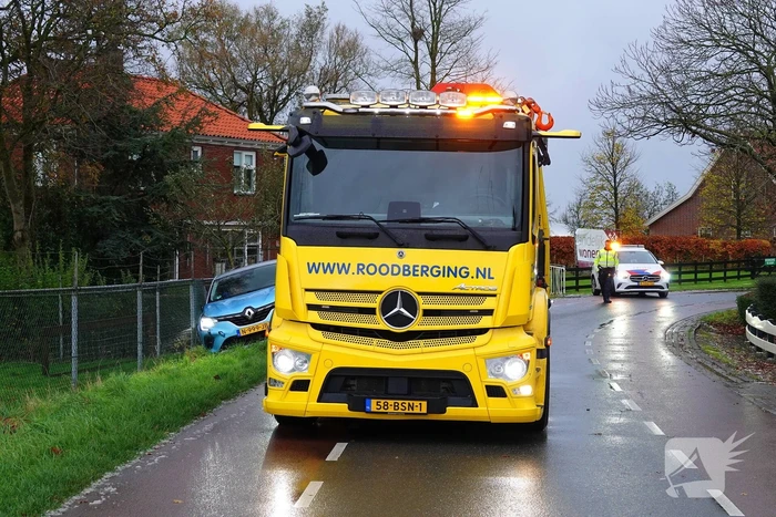 Auto ramt hekwerk kapot