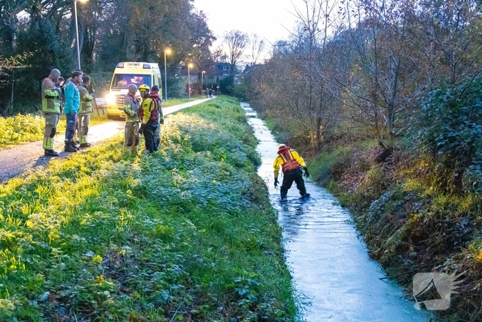 Hulpdiensten ingezet voor persoon te water