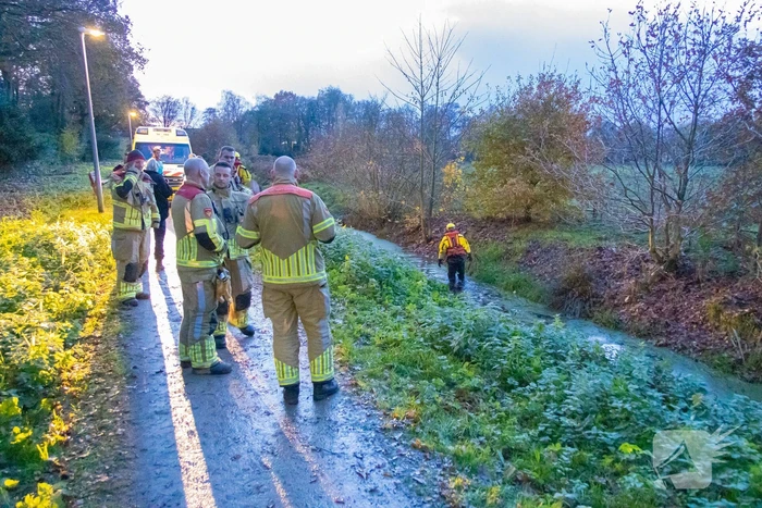 Hulpdiensten ingezet voor persoon te water