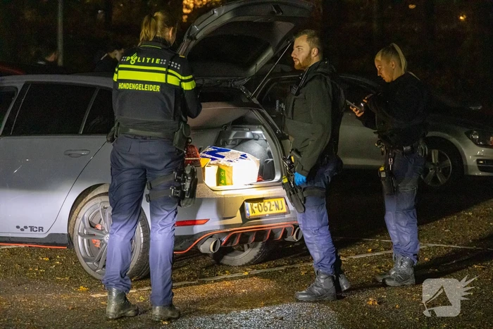 Vuurwapen gezien bij botsingen op parkeerterrein
