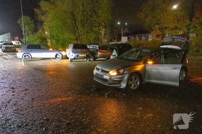 Vuurwapen gezien bij botsingen op parkeerterrein