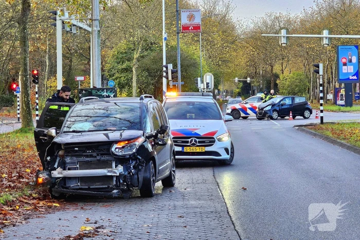 Flinke schade bij ongeval op kruising