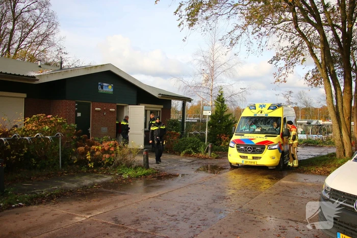 Persoon met onbegrepen gedrag sticht brand