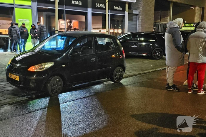 Drie auto's betrokken bij kettingbotsing, inzittenden ongedeerd