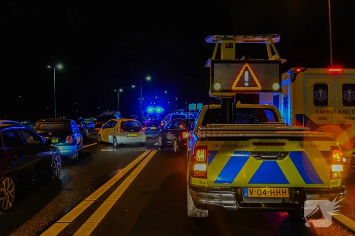 Voetganger aangereden op snelweg