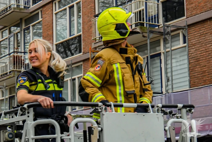 Brandweer onderzoekt benzine lucht en treft lekkende scooter aan