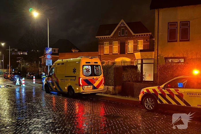 Scooterrijder glijd uit bij bussluis