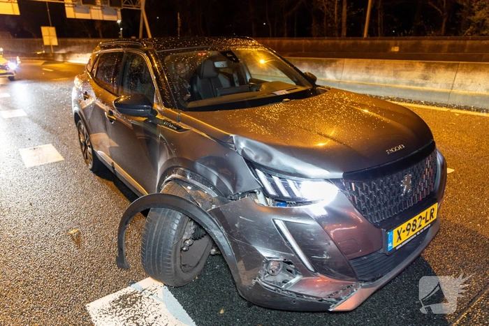 Ongeval met voertuig Rijkswaterstaat tijdens afsluiten