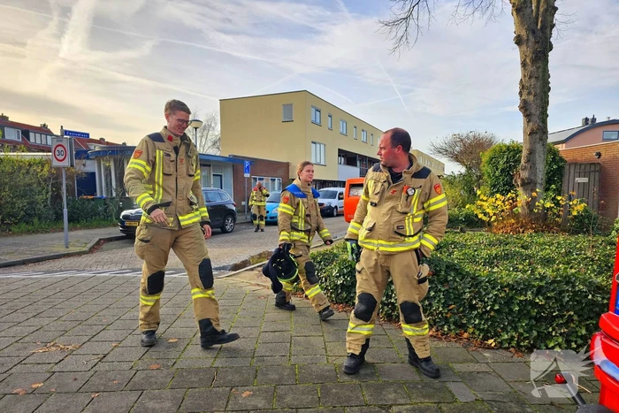 Keuken zwartgeblakerd na vlam in de pan