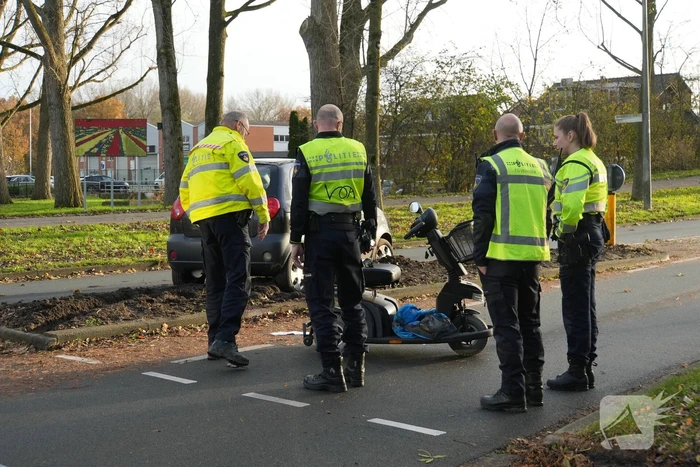 Scootmobiel bestuurder gewond bij ongeval met auto